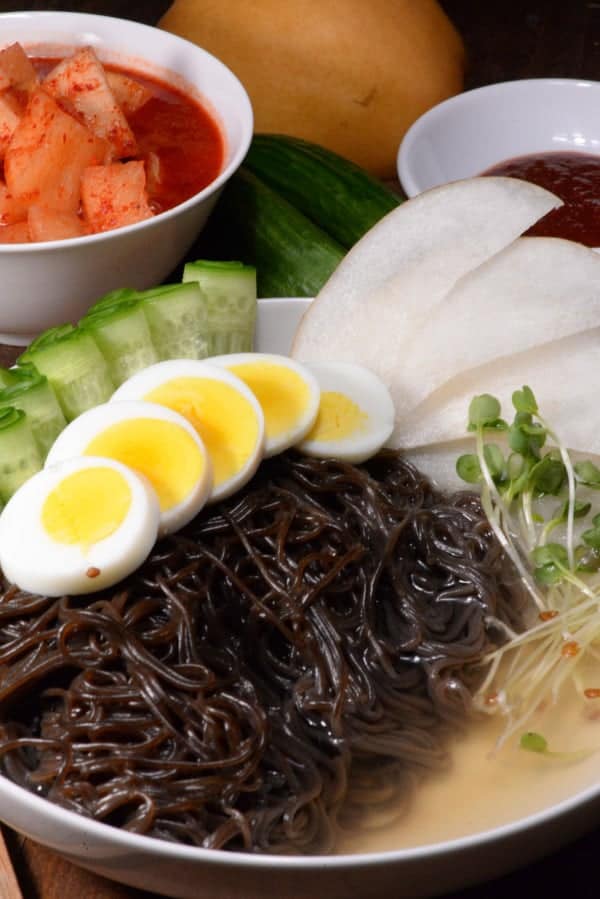 cold korean noodles