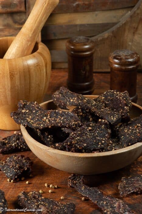 South African Biltong Recipe (Dried Spiced Meat) - International Cuisine